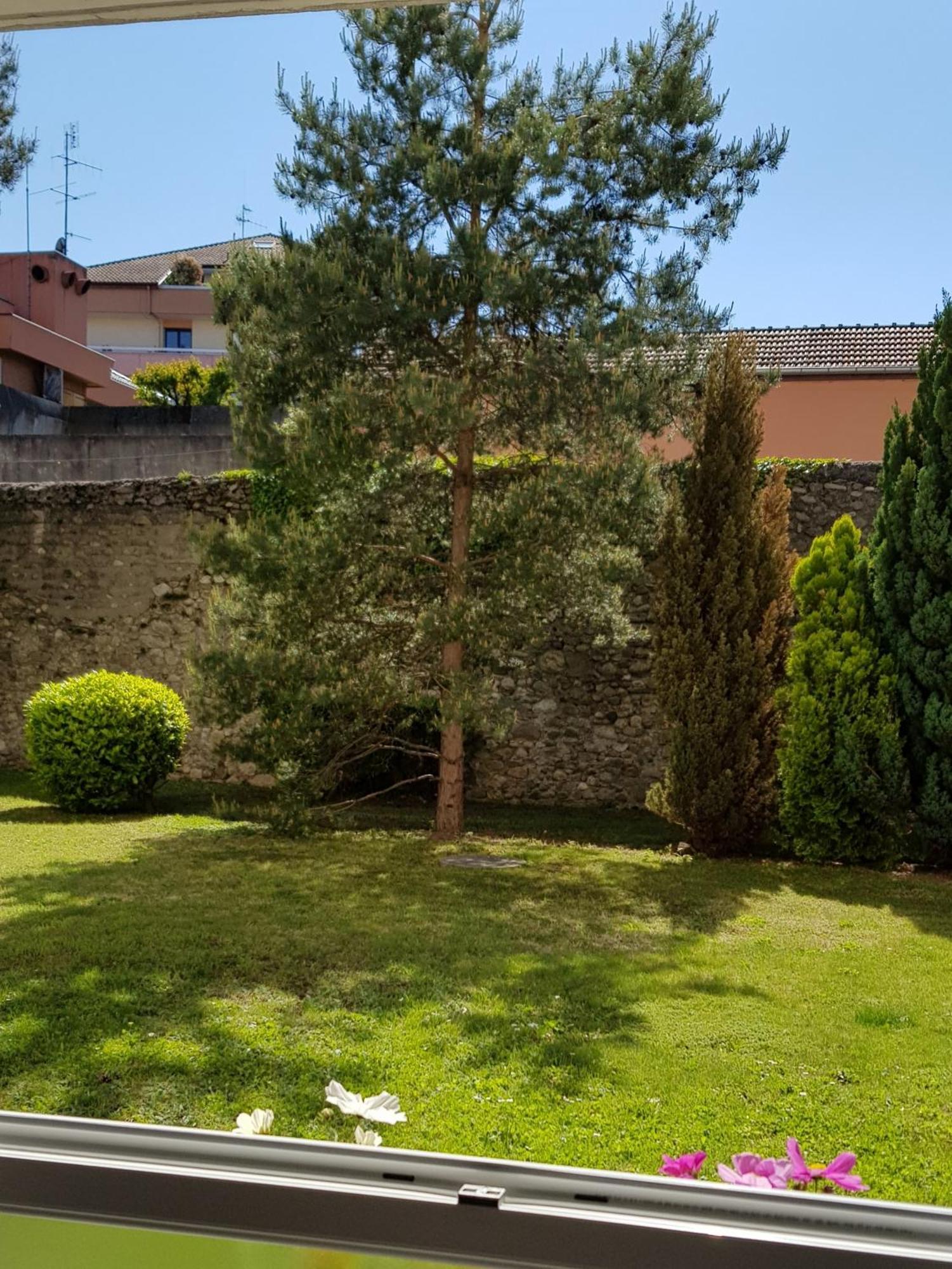 Apartamento Au Calme Et Central, Proche Thermes Thonon-les-Bains Exterior foto